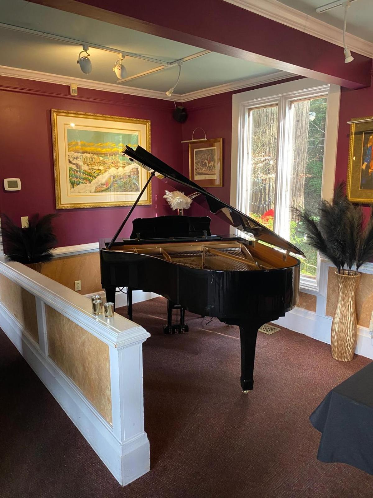 Boho Manor Inn 3*