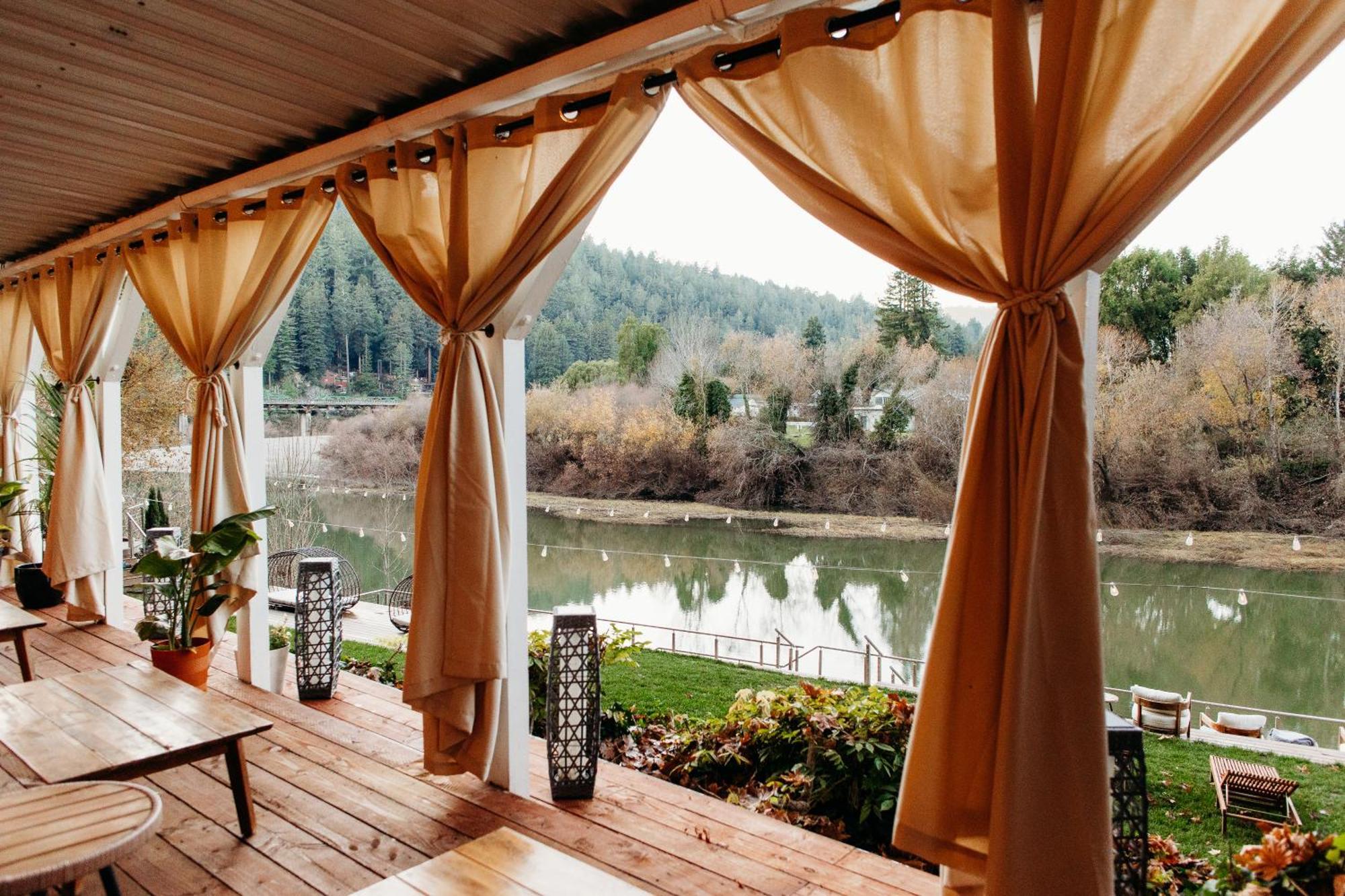 Boho Manor 3* Monte Rio